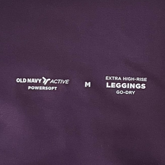 Old Navy Purple Nebula Extra High Waisted Powersoft Sculpt 7/8 Leggings - Picture 3 of 4